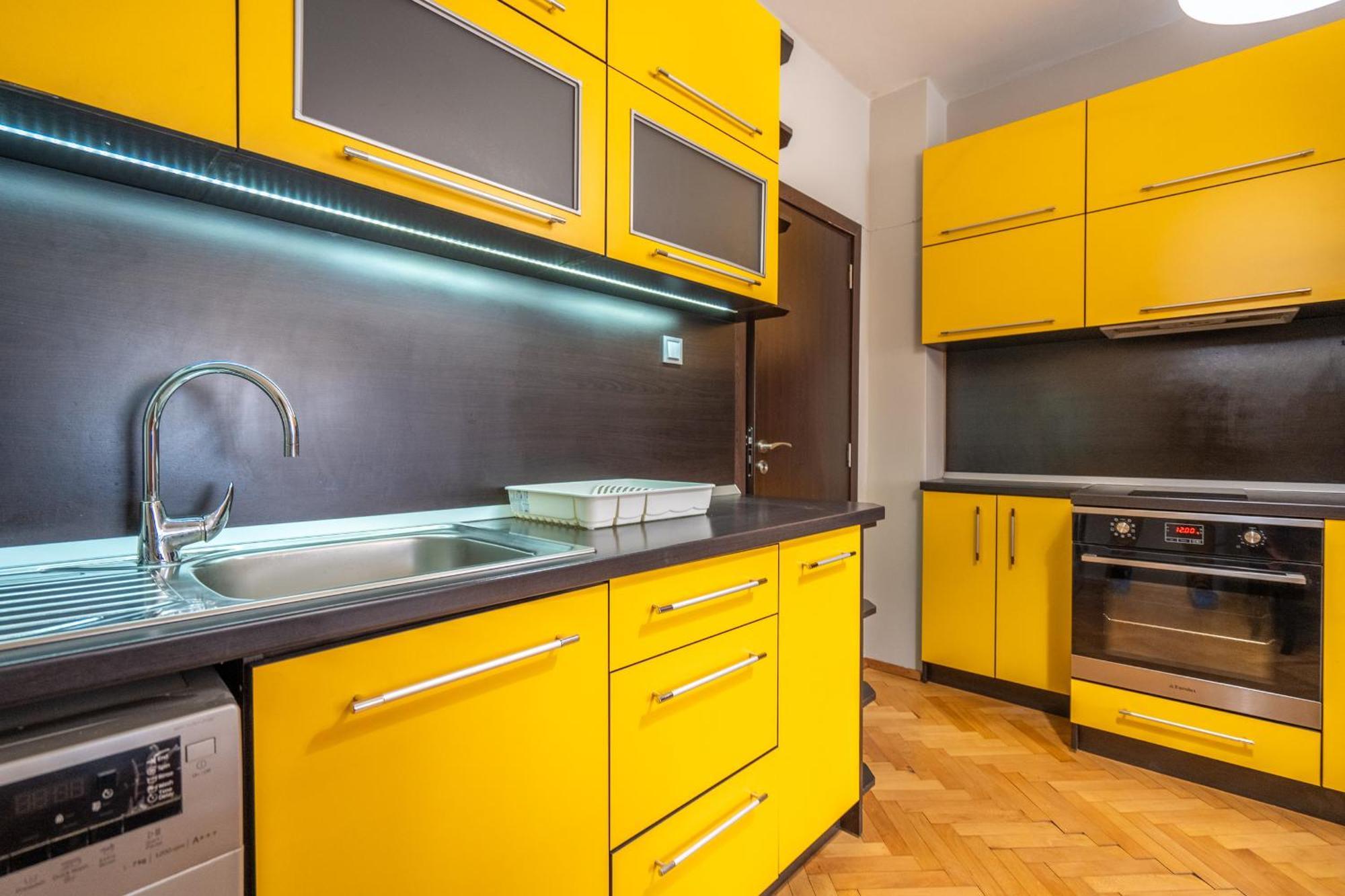 Pirotska 2-Bedroom 100M2 Apartment In Sofia Center Exterior foto