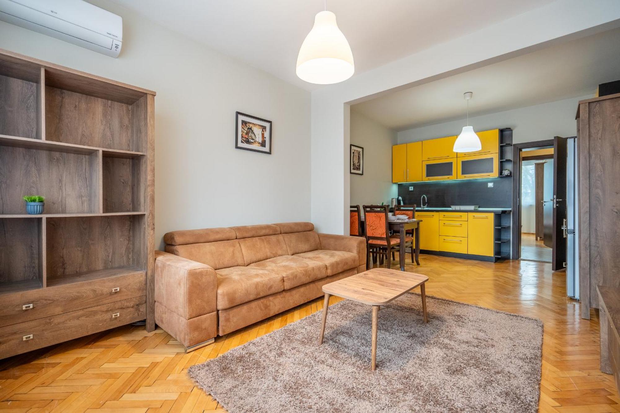 Pirotska 2-Bedroom 100M2 Apartment In Sofia Center Exterior foto